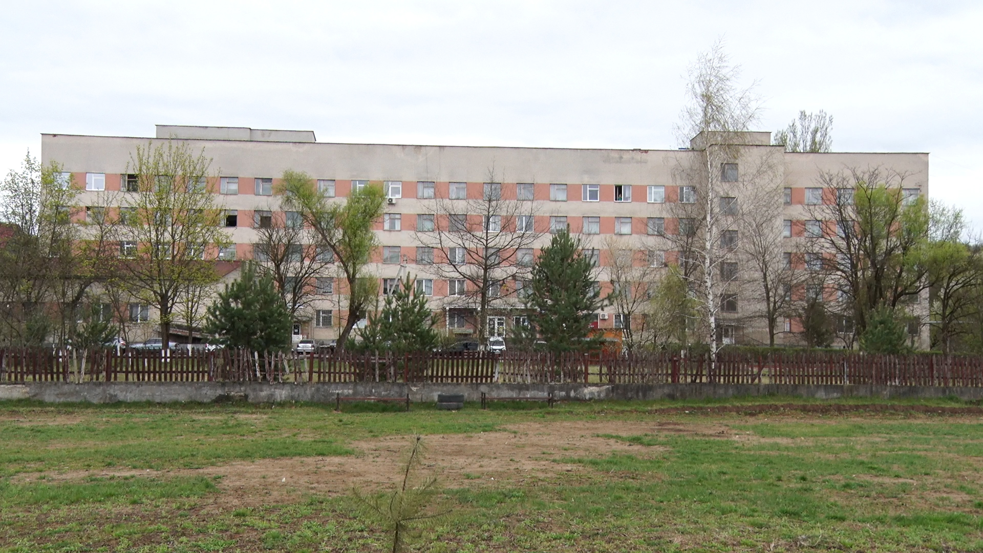 Іршавська райлікарня починає оговтуватися від жорсткого карантину