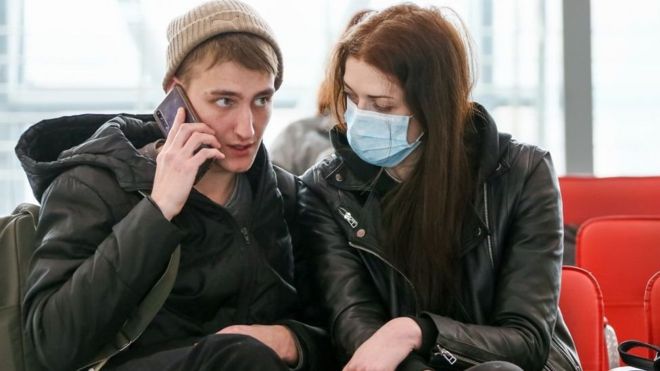 Цікаве дослідження: чому чоловіки рідше вдягають маски