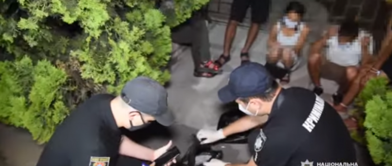 В Одесі за пограбування молодої мами з дитиною затримали “гастролерів” із Закарпаття