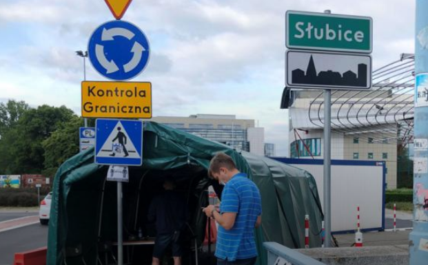 У Польщі просять скасувати карантин для усіх українців - петиція