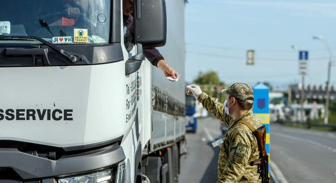 З 15 липня Угорщина запроваджує жорсткіші обмеження на кордонах
