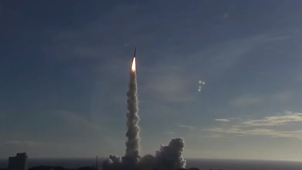 ОАЕ вперше запустили "Надію" на Марс - видовищне відео