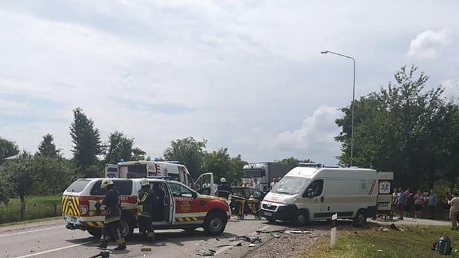 Потрійна ДТП на трасі "Київ-Чоп": у лікарні померла 16-річна дівчинка