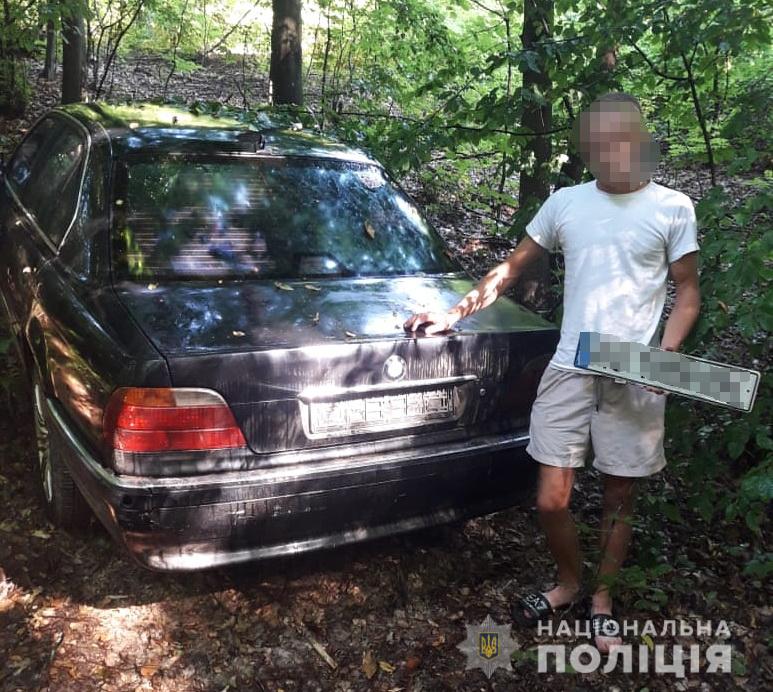 Скоїв наїзд та втік з місця події: на Хустщині в результаті ДТП в реанімації опинився неповнолітній велосипедист - фото