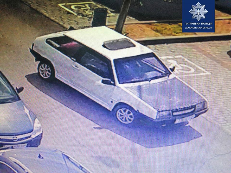 У Мукачеві розшукують винуватця автопригоди - фото