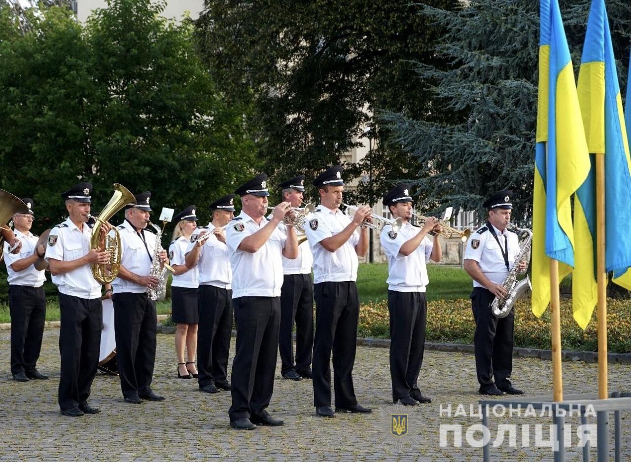 День Незалежності на Закарпатті: поліція приєдналася до святкувань