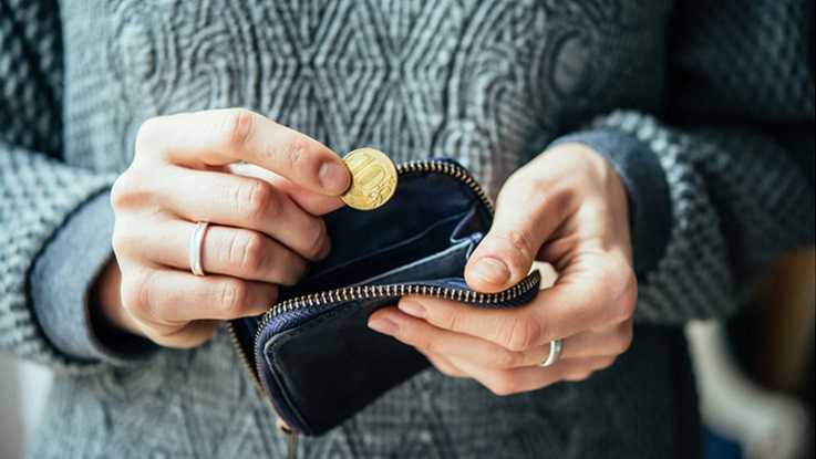 Шокуючі дані: скільки українців вважають себе бідними