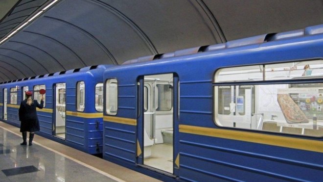 Фейкове повідомлення: у Києві станцію метро "Хрещатик" нібито замінували