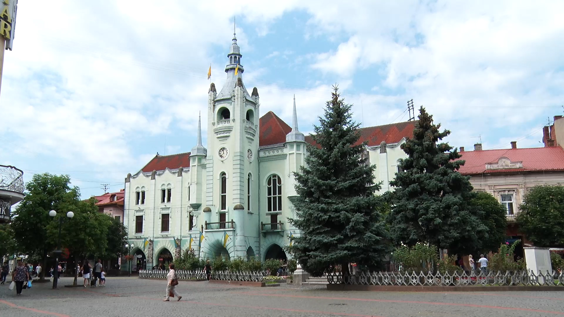 Засідання виконкому: у Мукачеві втілять у життя усі 35 проектів бюджету громадських ініціатив