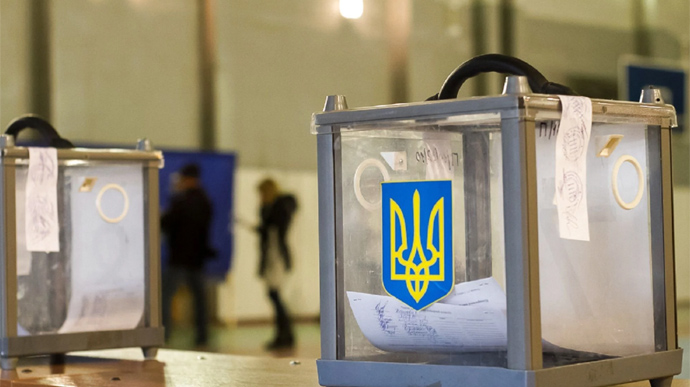 Місцеві вибори в умовах карантину: голосувати можна навіть з температурою