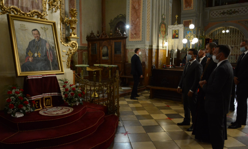 Посмертно: єпископа Мукачівської греко-католицької єпархії Мілана Шашіка нагороджено орденом «За заслуги» ІІ ступеня