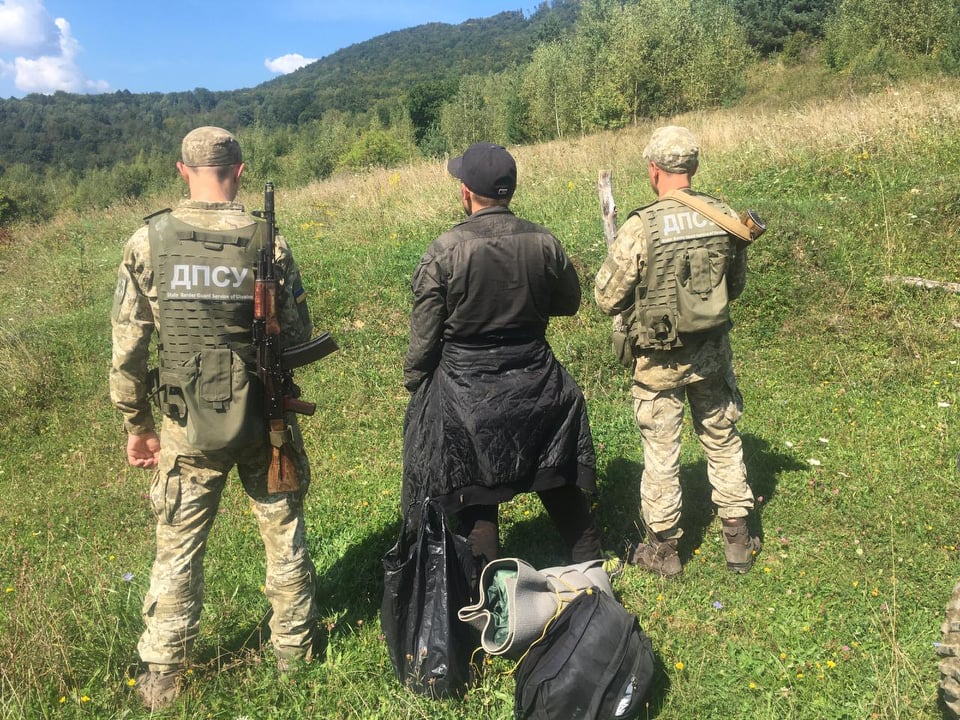 На Великоберезнянщині, поблизу українсько-словацького кордону затримали росіянина