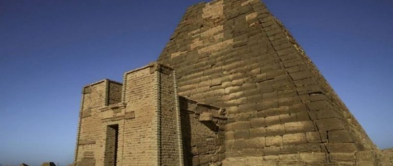 Загроза древнім пірамідам: Ніл вийшов з берегів