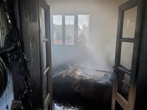 Пожежа на Берегівщині: горів житловий будинок