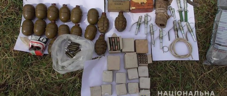 На Міжгірщині поліцейські вилучили нелегальний арсенал зброї