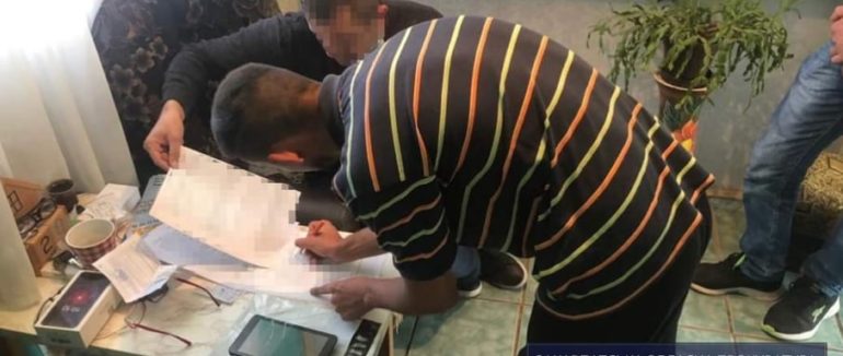 Заклики до насильницької зміни влади: 26-річному закарпатцю погодили підозру