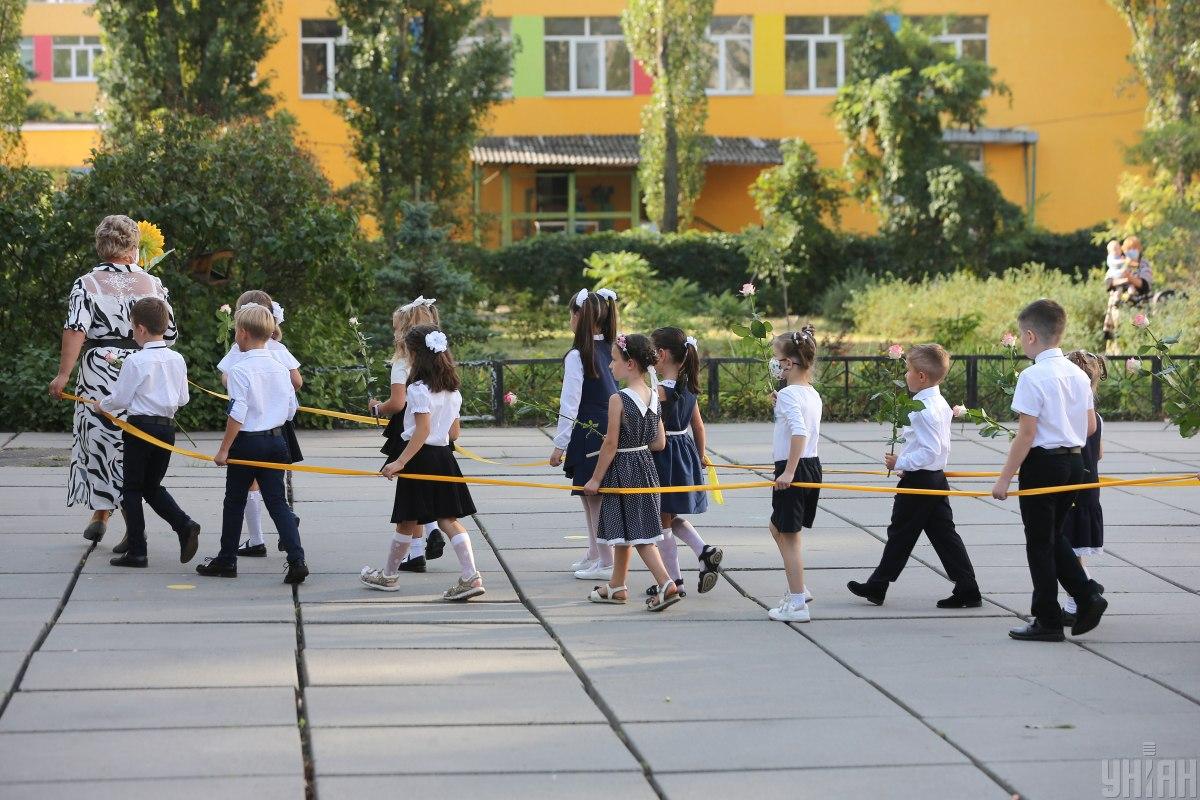 Інцидент у Миколаєві: у перший навчальний день на самоізоляцію пішов цілий клас