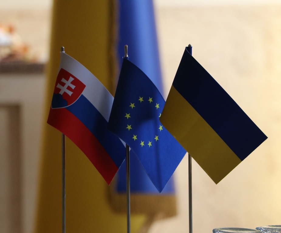 Голова Закарпатської ОДА зустрівся із генеральним консулом Словаччини