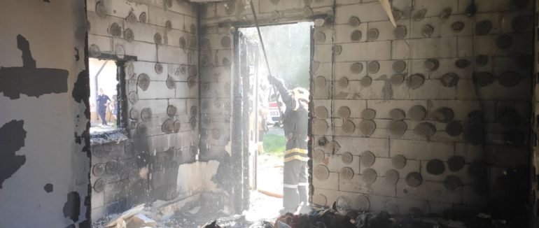 Палала автобусна зупинка: дим від пожежі в Ужгороді видно за декілька кілометрів