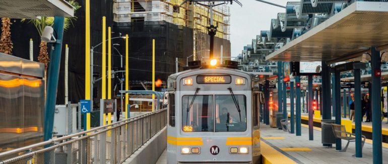 У Лос-Анджелесі хочуть зробити безкоштовним громадський транспорт