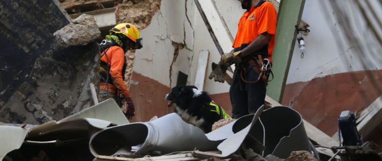 В Бейруті під завалами ймовірно знайшли живу людину
