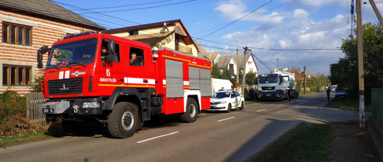 “Маячок” та спецсигнали: у Виноградові пройшла спільна операція рятувальників і правоохоронців
