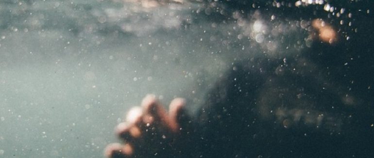 На Берегівщині в річці Боржава знайшли тіло утопленика