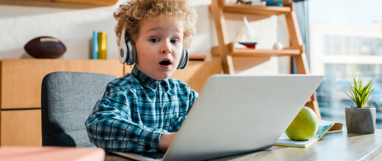 Коронавірус на Закарпатті: окремі класи тячівських шкіл переходять на дистанційне навчання