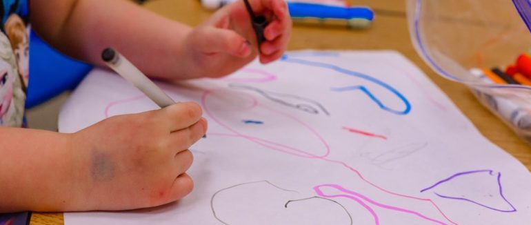 Творче мислення: як розвинути креативність у дитини – підбірка порад та ігор