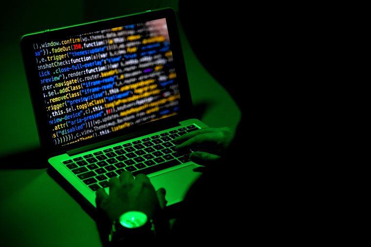 Найбільша IT-компанія України стала жертвою кібератаки: що пішло не так