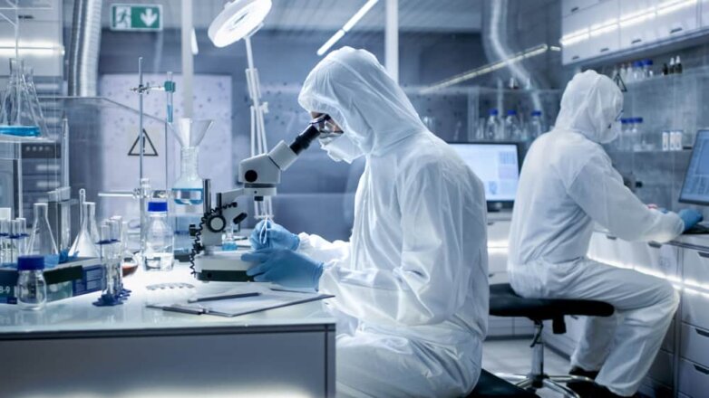 Польща заявила про створення перших у світі ліків від COVID-19