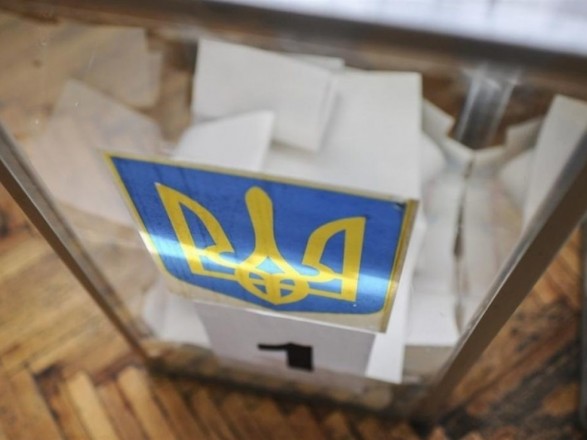 «Слуга народу» хоче скасувати другий тур місцевих виборів під час карантину, щоб уберегти людей і лікарні від COVID-19