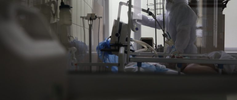 Вчені спрогнозували катастрофічне поширення COVID в Україні