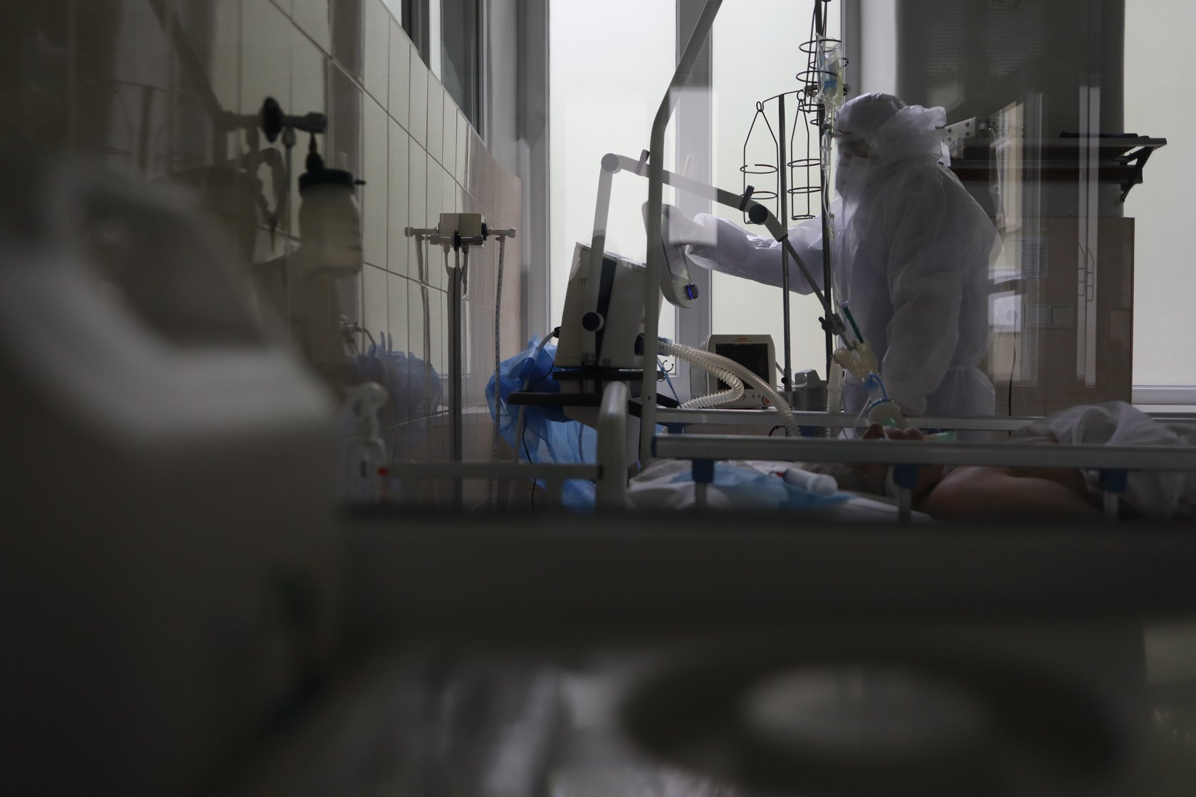 Вчені спрогнозували катастрофічне поширення COVID в Україні