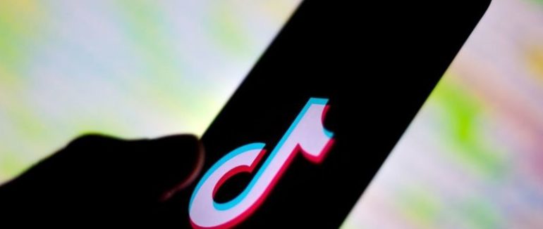 Жахливий випадок: популярну блогерку підпалили під час стріму