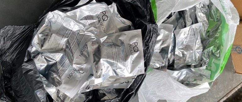 Закарпатські митники зупинили перевезення незадекларованого товару та тютюнову контрабанду