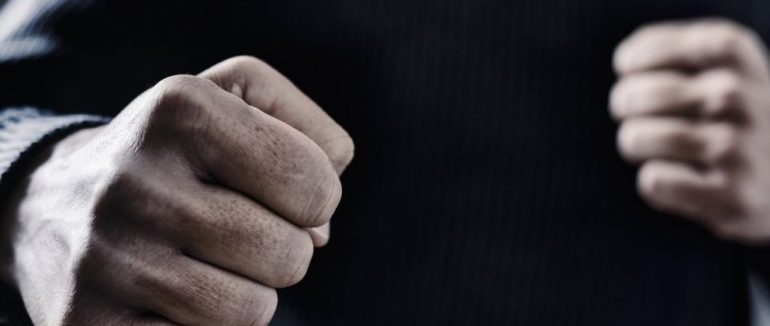 На Миколаївщині двоє підлітків до смерті побили 32-річного чоловіка