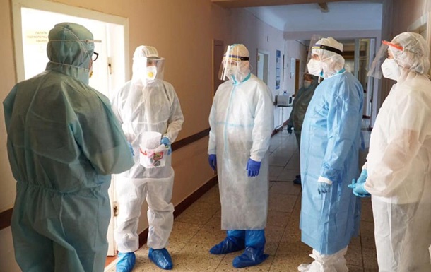 Люди старші за 60 років: МОЗ повідомило, хто в Україні помирає від COVID