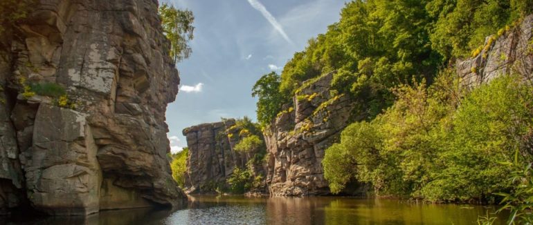 Мандрівка Україною: топ-5 мальовничих каньойонів, які заворожуть красою