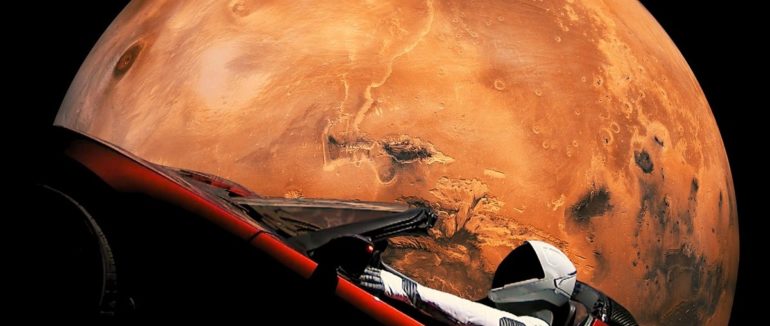 Tesla Roadster Ілона Маска пролетіла Марс на рекордно близькій відстані