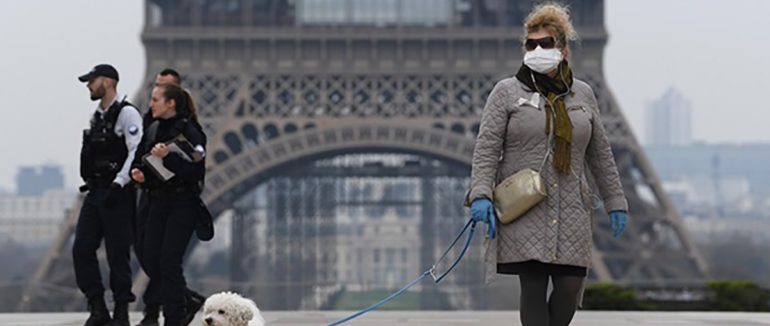 Більше 40 тисяч підтверджених випадків за добу: у Франції ввели комендантську годину в 54 департаментах