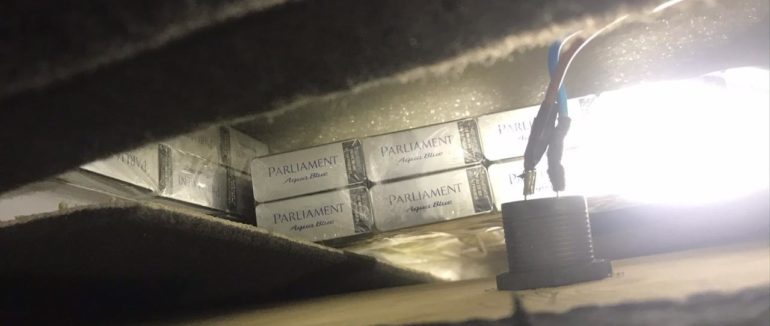 На Закарпатті зупинили тютюнову контрабанду