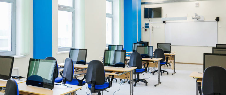 Інновації в дії: дві школи Закарпаття обладнали сучасними комп’ютерними класами