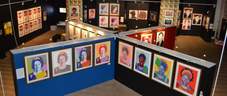 У Словаччині відновлює роботу музей митця русинського походження – Енді Воргола