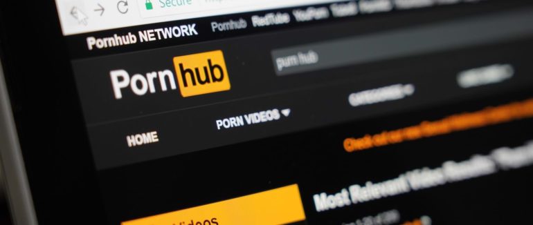 PornHub запустив освітній серіал про секс