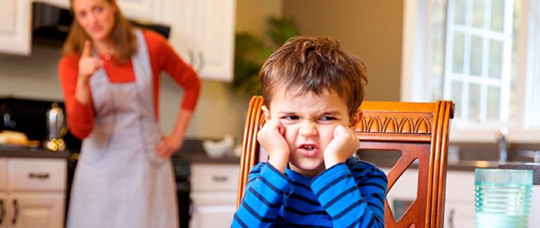 Як виховувати неслухняну дитину? Важливі поради для батьків