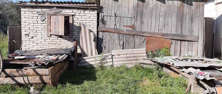 Умисне вбивство на Виноградівщині: 49-річного чоловік наніс декілька ударів ножем свої співмешканці