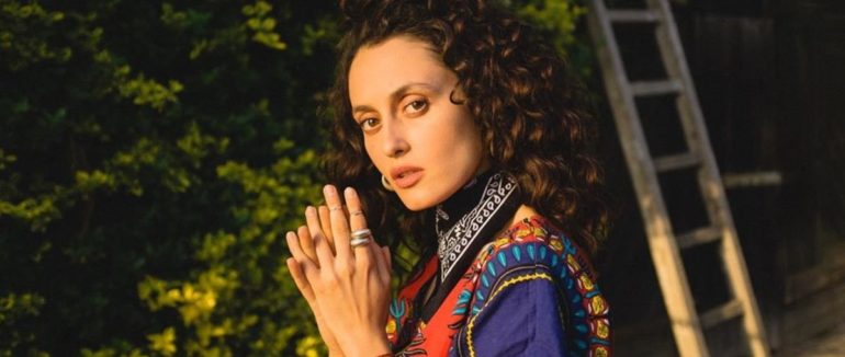 Закарпатка Аліна Паш захворіла на коронавірус