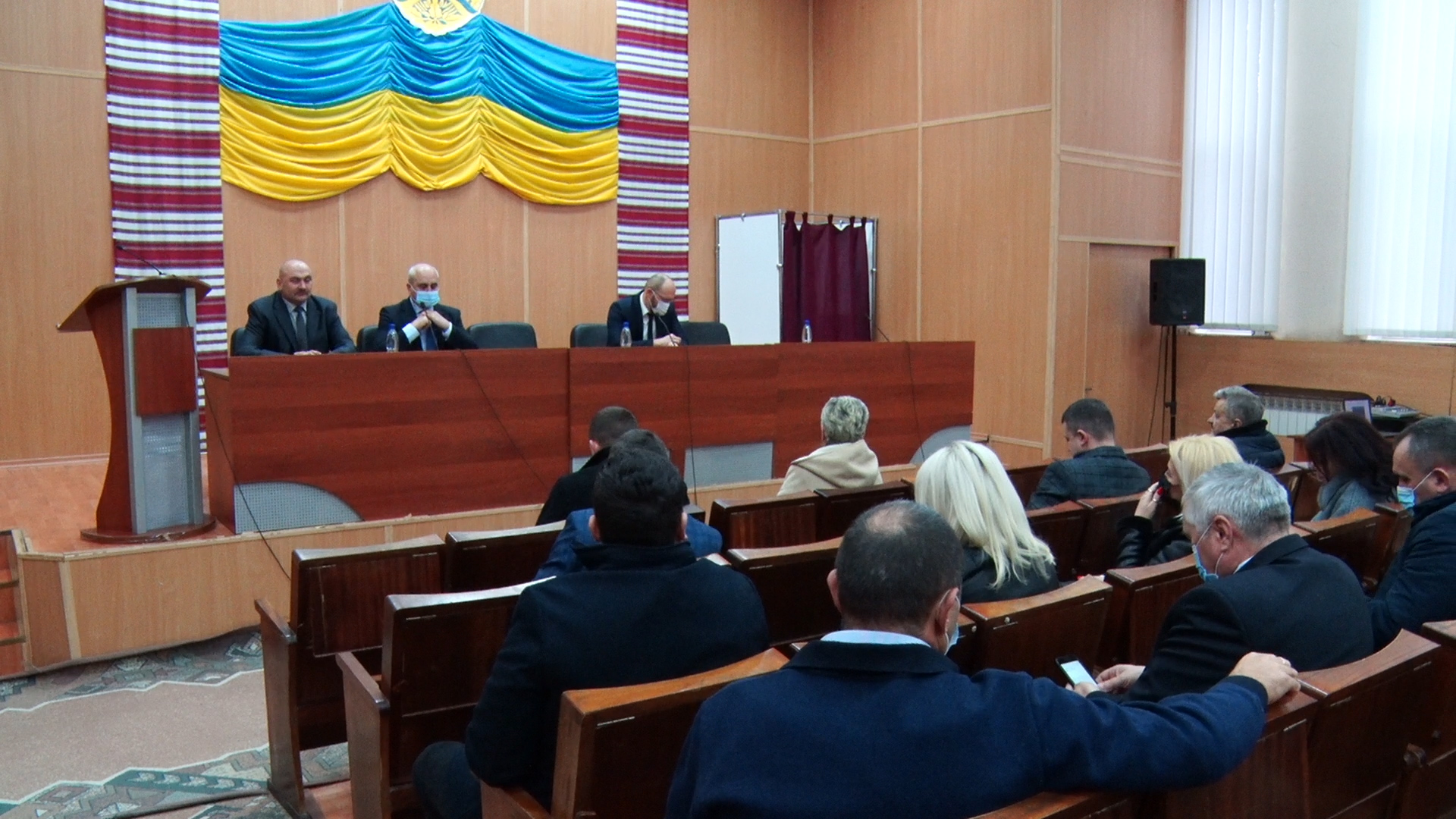 До чого призведе паралізована робота Мукачівської райради?