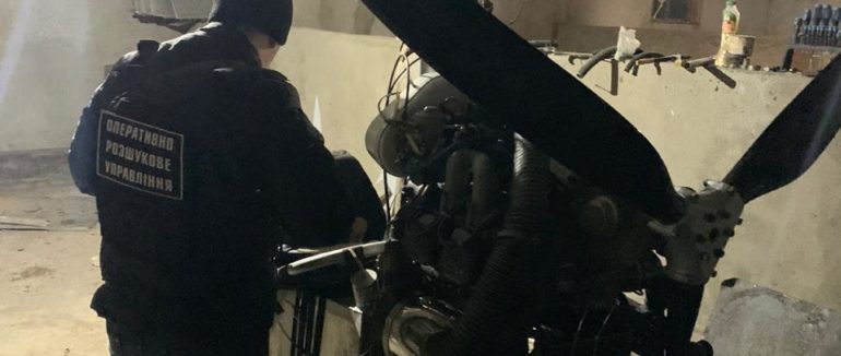 “Літаюча контрабанда”: на Іршавщині зупинили спробу незаконного переміщення тютюнових виробів